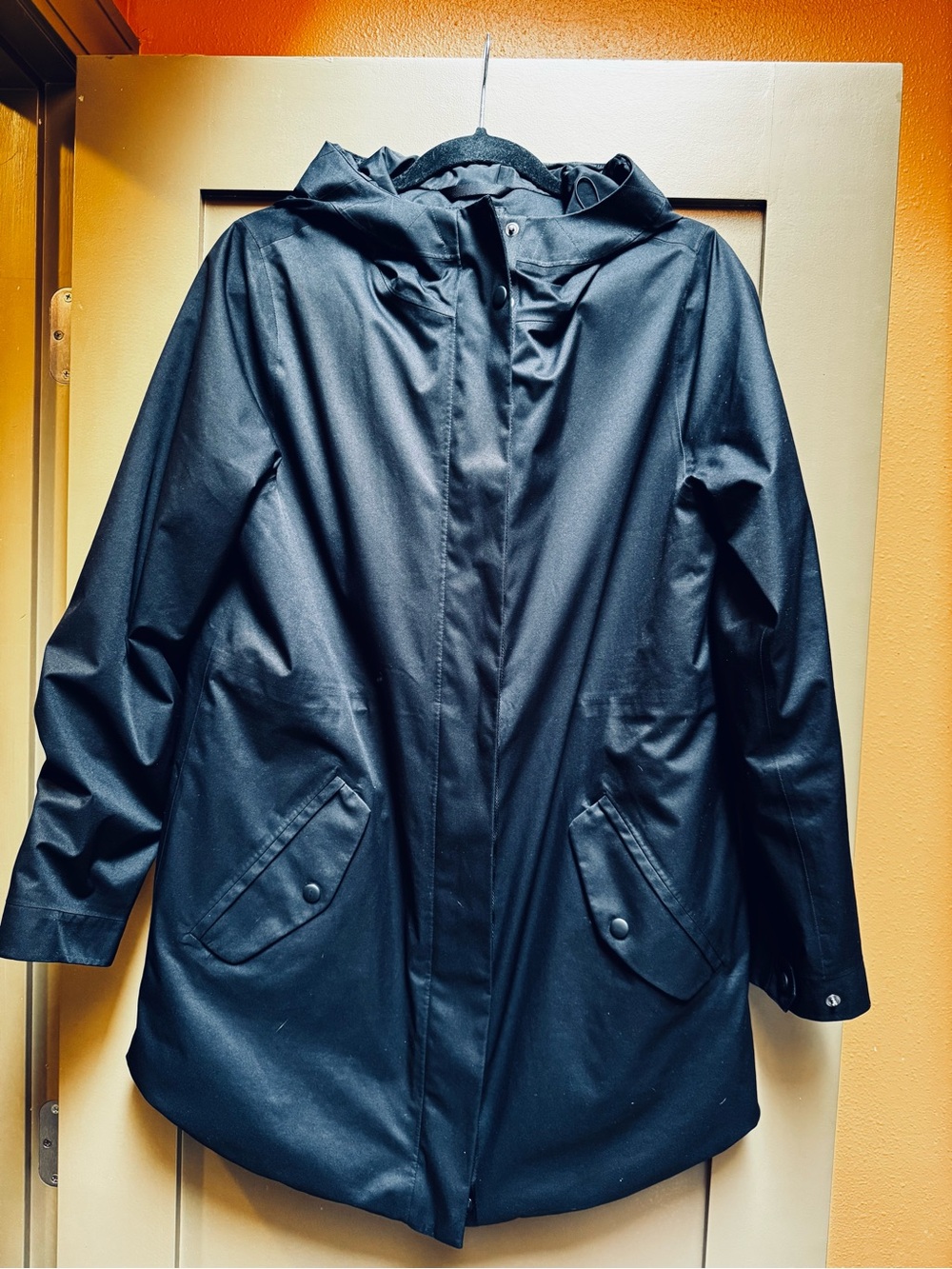 Athleta Lakeview Rainout Parka Coat medium - Picture 6 of 11